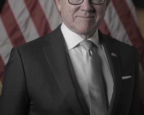 Woody Johnson Biography